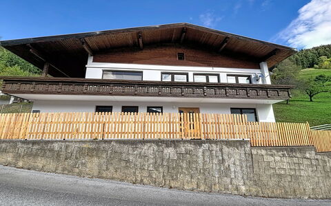 Gästehaus Kurz: Pavimentazione, Camera Da Letto, Bedding, Letto, Telaio Del Letto, Biancheria, Lenzuolo, Latifoglie, Materasso, Pavimento In Legno