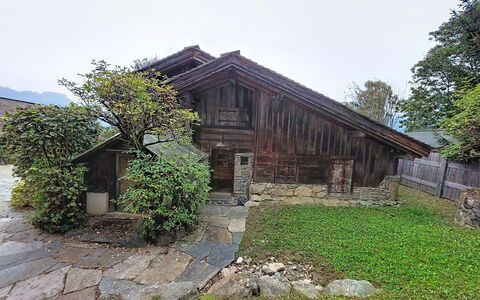 Le Hameau: Pavimentazione, Camera Da Letto, Bedding, Letto, Telaio Del Letto, Biancheria, Lenzuolo, Latifoglie, Materasso, Pavimento In Legno