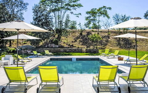 Villa Denise: Piscina, Mobili Da Esterno, Giardino, Mobilia, Ricorrere, Shade, Eco Hotel, Backyard, Tempo Libero, Sedia