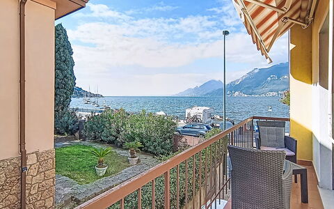 Casa al Lago: Costiera E Morfologie Oceanic, Costa, Mare, Balcone, Riva, Suono, Baia, Ricorrere, Portico, Resort Citta '