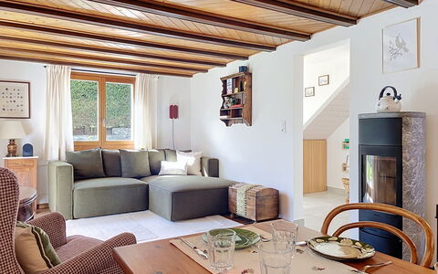 Les Pensées: Appartamento, Ricorrere, Piscina, Condominio, Balcone, Hotel, Eco Hotel, Villa, Pianta Della Casa