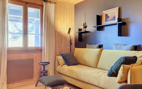 Chalet Perry: Mobilia, Interior Design, Parete, Pavimentazione, Legna, Pavimento, Camera, Divano, Illuminazione, Soggiorno