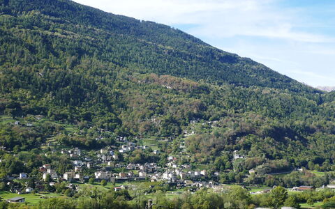 Valserhaus: Geografia Montane, Montagna, Natura, Collina, Vegetazione, Highland, Paesaggio, Area Rurale, Hill Station, Zona Residenziale