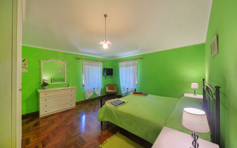 Casale Vepres: Interior Design, Mobilia, Pavimentazione, Pavimento, Soffitto, Camera, Camera Da Letto, Letto, Illuminazione, Casa