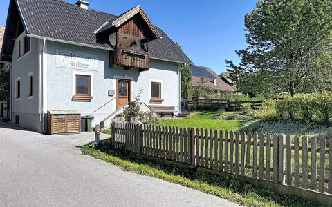 Ferienhaus Huber: Costruzione, Casa, Tetto, Villetta, Arbusto, Casa, Zona Residenziale, Insediamento Umano, Agriturismo