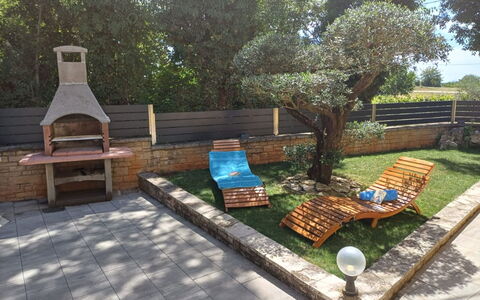 Martina: Mobilia, Giardino, Mobili Da Esterno, Shade, Backyard, Flagstone, Prato, Landscaping, Color Legno, Cortile