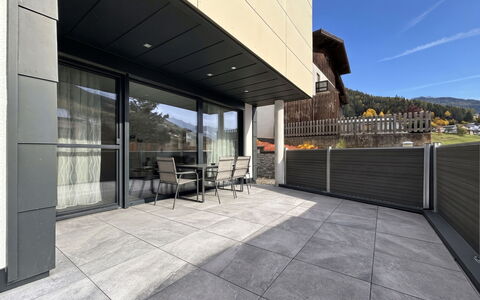 Apart Hofmann: Blu, Legna, Mobilia, Casa, Mobili Da Esterno, Sedia, Shade, Balcone, Color Legno, Eco Hotel