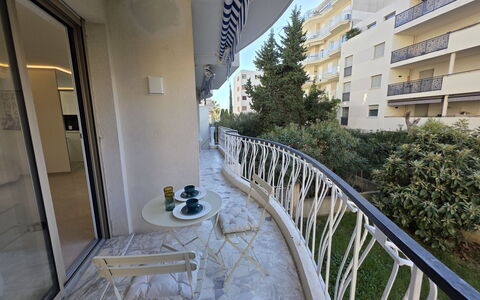 Le San Francisco: Appartamento, Balcone, Condominio, Shade