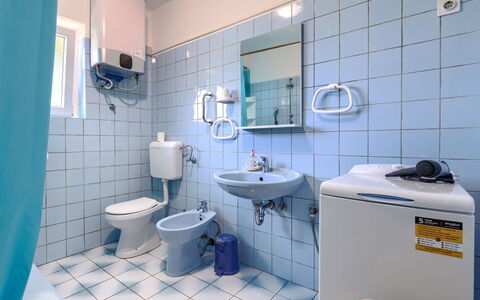 Mario: Idraulico Fixture, Pavimentazione, Pavimento, Interior Design, Bagno, Gabinetto, Toilet Seat, Lavello, Camera, Idraulico