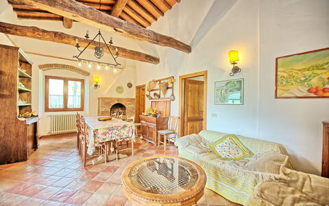 Alloggio:&nbsp;Montescalari 6