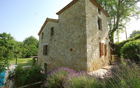 Ensemble de 3 Maisons Lavit: Proprietà, Casa, Costruzione, Villetta, Immobiliare, Area Rurale, Villa, Architettura, Agriturismo, Estate