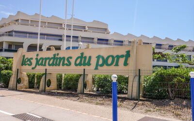Port Camargue 210