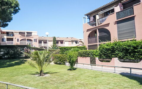 Canet-Plage 200: Zona Residenziale, Appartamento, Estate, Hacienda, Condominio, Shade, Cortile, Balcone, Cortile, Villa