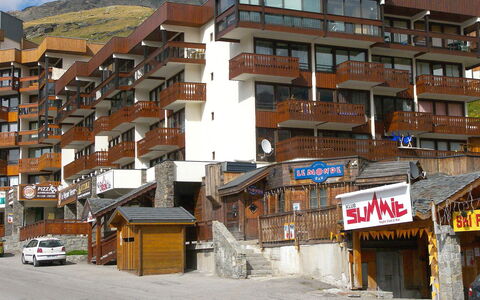 Glacieres 22: Quartiere, Cittadina, Costruzione, Insediamento Umano, Zona Residenziale, Proprietà, Uso Misto, Architettura, Casa, Appartamento