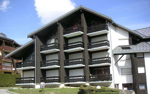 Le Brûlaz: Proprietà, Casa, Costruzione, Architettura, Zona Residenziale, Casa, Immobiliare, Appartamento, Quartiere, Condominio
