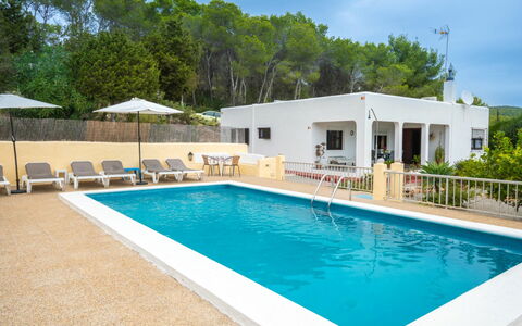 Can Fulgencio Ii: Acqua, Pianta, Cielo, Proprietà, Piscina, Azzurro, Sedia, Costruzione, Shade, Albero