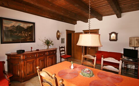 Sankt Wolfgang im Salzkammergut 50: Camera, Mobilia, Proprietà, Costruzione, Soffitto, Interior Design, Tavolo, Fascio, Camera Da Letto, Casa