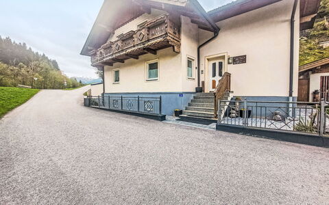 Haus Toferer: Casa, Casa, Villetta, Driveway, Recinzione, Balcone, Paesino Di Montagna, Raccordo