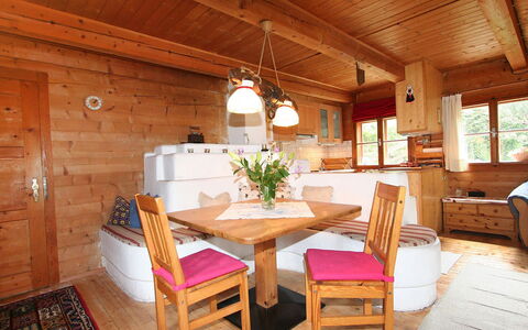 Waldner: Camera, Mobilia, Proprietà, Costruzione, Interior Design, Fascio, Tavolo, Casa, Log Cabin, Soffitto