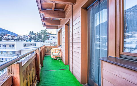 Bichleregg: Appartamento, Balcone, Condominio, Paesino Di Montagna, Hotel, Plank, Corrimano, Alpi