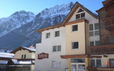 Alloggio:&nbsp;Falkner 100.13
