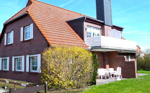 Norddeich 361: Cielo, Pianta, Proprietà, Costruzione, Finestra, Casa, Albero, Lotto, Erba, Legna