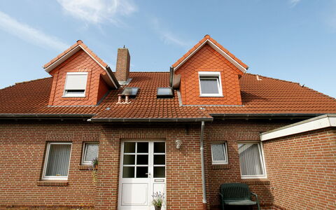 Norddeich 380: Cielo, Nube, Pianta, Finestra, Costruzione, Casa, Muratura, Legna, Brick