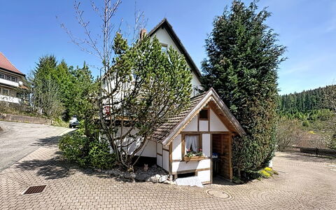 Scherzingers Fewo: Zona Residenziale, Casa, Insediamento Umano, Appartamento, Estate, Condominio, Sobborgo, Driveway, Cortile, Dimora