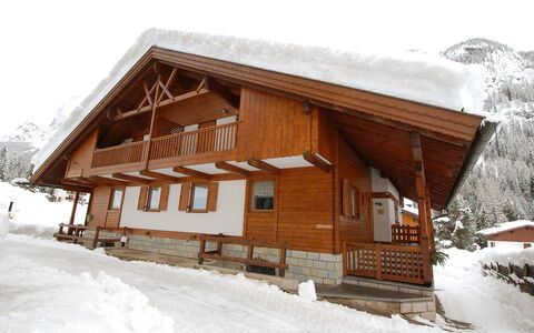 Canazei 10: Costruzione, Neve, Finestra, Albero, Casa, Pendenza, Legna, Villetta, Sugar House, Raccordo