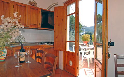 Vinci 110: Camera, Proprietà, Costruzione, Mobilia, Casa, Casa, Immobiliare, Interior Design, Porta, Sala Da Pranzo