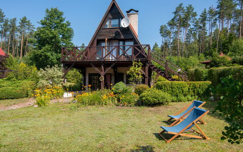 Borek Sulęcki: Arbusto, Casa, Villetta, Casa, Giardino, Primavera, Agriturismo, Prato, Estate