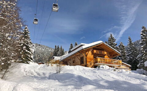 Khamariah: Neve, Inverno, Cielo, Montagna, Nube, Congelamento, Albero, Alpi, Catena Montuosa, Casa