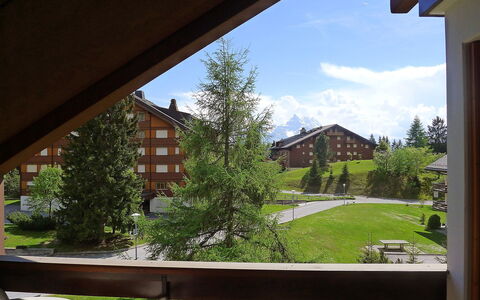 Villars 600: Proprietà, Casa, Casa, Camera, Immobiliare, Costruzione, Architettura, Cielo, Finestra, Albero
