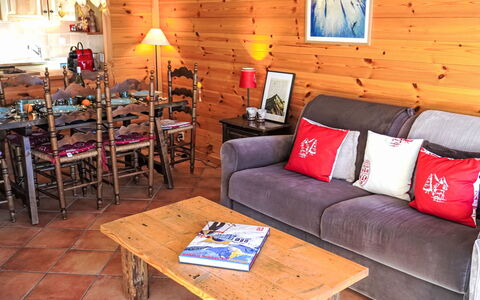 Alloggio:&nbsp;Grenat 25 600.6