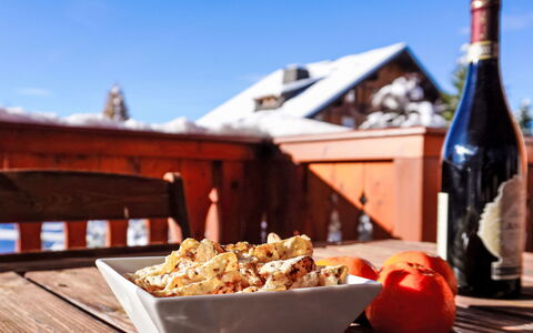 Villars 600: Cibo, Ingrediente, Tavola, Bicchieri, Bottiglia, Serveware, Vino