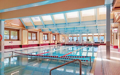Mondzeu A258: Piscina, Materiale Composito, Tempo Libero, Ricorrere, Centro Ricreativo, Hotel, Eco Hotel, Resort Citta ', Villa