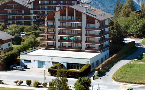 Ecluses 2: Pianta, Costruzione, Proprietà, Finestra, Albero, Condominio, Urban Design, Lotto, Casa, Quartiere