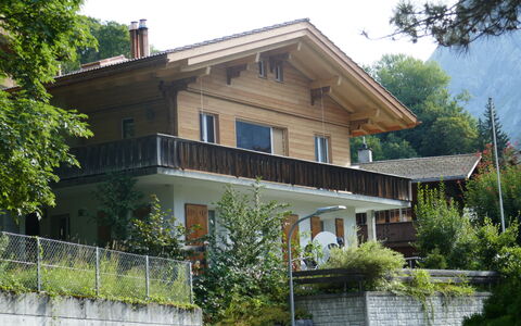 Chalet Holzwurm: Pianta, Costruzione, Proprietà, Finestra, Cielo, Albero, Casa, Villetta, Zona Residenziale, Immobiliare