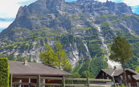 Chalet Chiebrendli: Nube, Pianta, Montagna, Cielo, Comunita 'Impianto, Ecoregione, Verde, Paesaggio Naturale, Costruzione, Highland