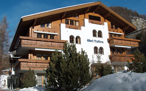Zermatt 125: Cielo, Costruzione, Neve, Proprietà, Finestra, Albero, Pianta, Casa, Pendenza