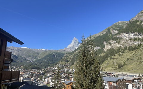 Aquila: Geografia Montane, Montagna, Collina, Catena Montuosa, Paesaggio, Hill Station, Insediamento Umano, Alpi, Vertice, Pendenza