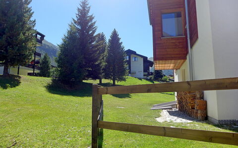 Luchre: Albero, Proprietà, Erba, Casa, Lotto, Cortile, Prato, Casa, Cielo, Paesaggio