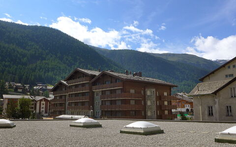 Viktoria B: Geografia Montane, Montagna, Paesino Di Montagna, Catena Montuosa, Proprietà, Cittadina, Casa, Alpi, Tetto, Highland