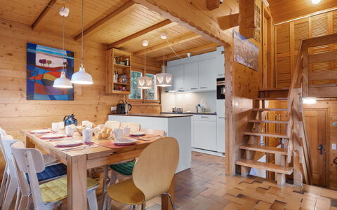 Rietsli: Mobilia, Tavolo, Mensola, Legna, Sedia, Costruzione, Interior Design, Scaffalature, Cucina, Pavimentazione
