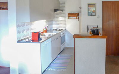 Yuca B Apt. 28
