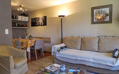 Alloggio:&nbsp;Immeuble Rond-Point Apt. 11 320.6