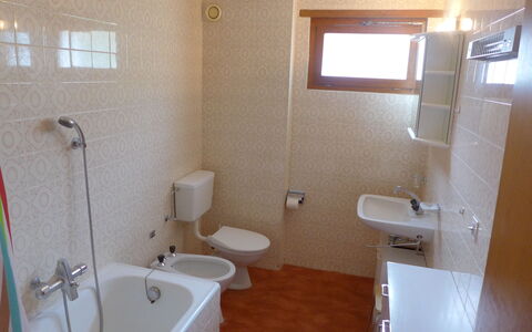 San Giorgio a 12: Proprietà, Idraulico Fixture, Rubinetto, Costruzione, Lavandino Del Bagno, Lavello, Bagno, Viola
