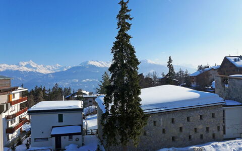 Genziana B 20: Neve, Inverno, Proprietà, Cielo, Albero, Montagna, Hill Station, Tetto, Immobiliare, Casa