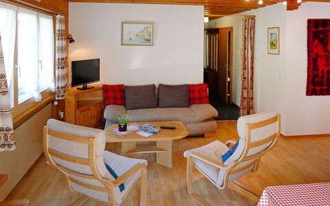 Untertal: Camera, Proprietà, Mobilia, Soggiorno, Interior Design, Costruzione, Casa, Tavolo, Pavimento, Pavimento In Legno