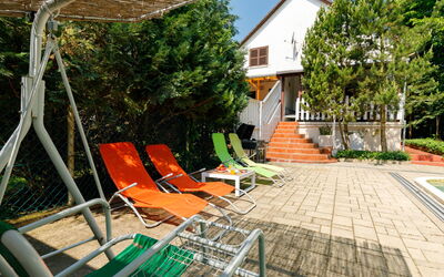 Balatonkenese 161: Pianta, Proprietà, Costruzione, Mobilia, Sedia, Shade, Mobili Da Esterno, Albero, Casa, Piscina